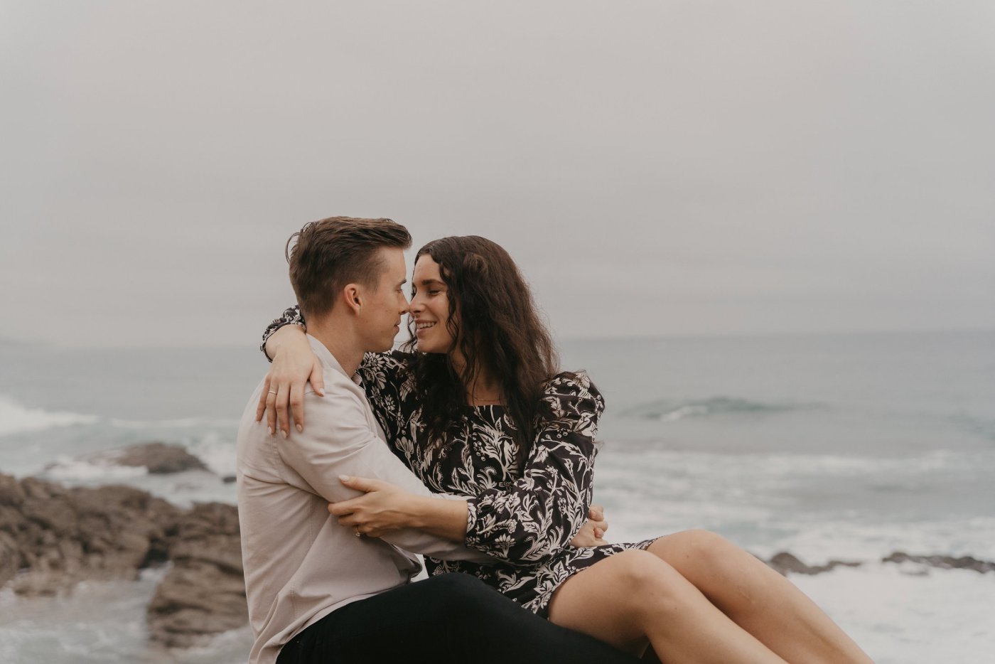 Joshua & Megan se Verlowing Fotosessie op Ballito Strand